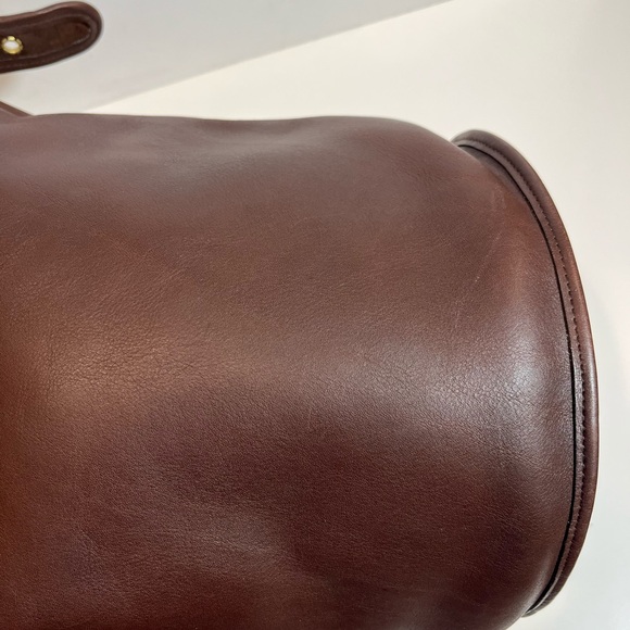 Vintage Coach Duffle Sac – Style 9085 – Maple - Picture 5 of 10